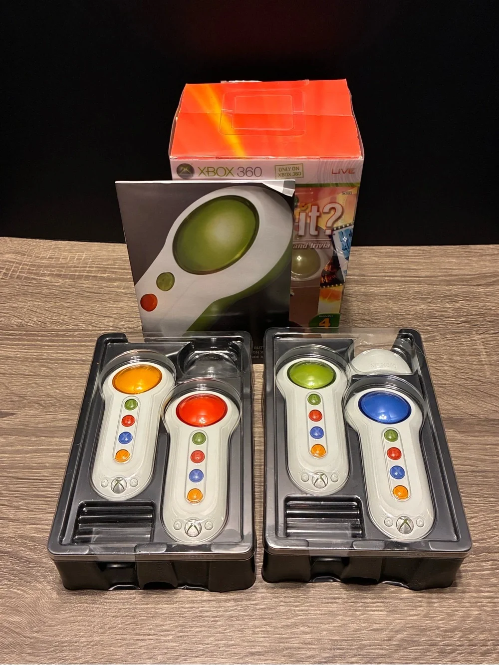 SCENE IT? Box Office Smash Bundle (Xbox 360, 2008 Disc + 4 Controllers) CIB VGC